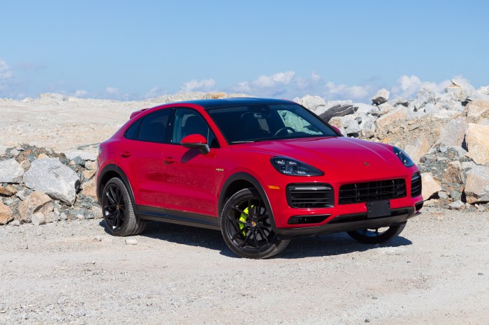 Green Envy? Porsche Cayenne Coupe E-Hybrid Review | GearJunkie Cayenne pepper benefits blood pressure