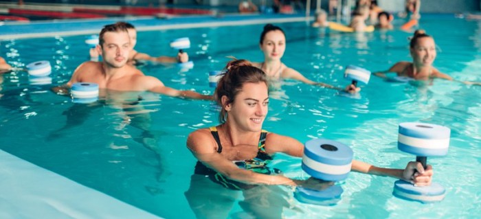 Contrast bath in physical therapy