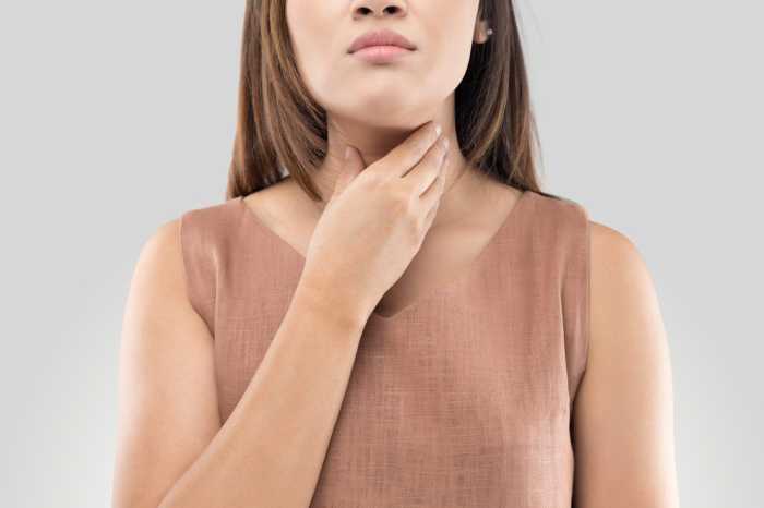 Sore Throat - What Soothes a Sore Throat? | familydoctor.org Overview of sore throat